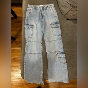 Low waist Light Wash women’s Cargo Denim Jeans - Zara